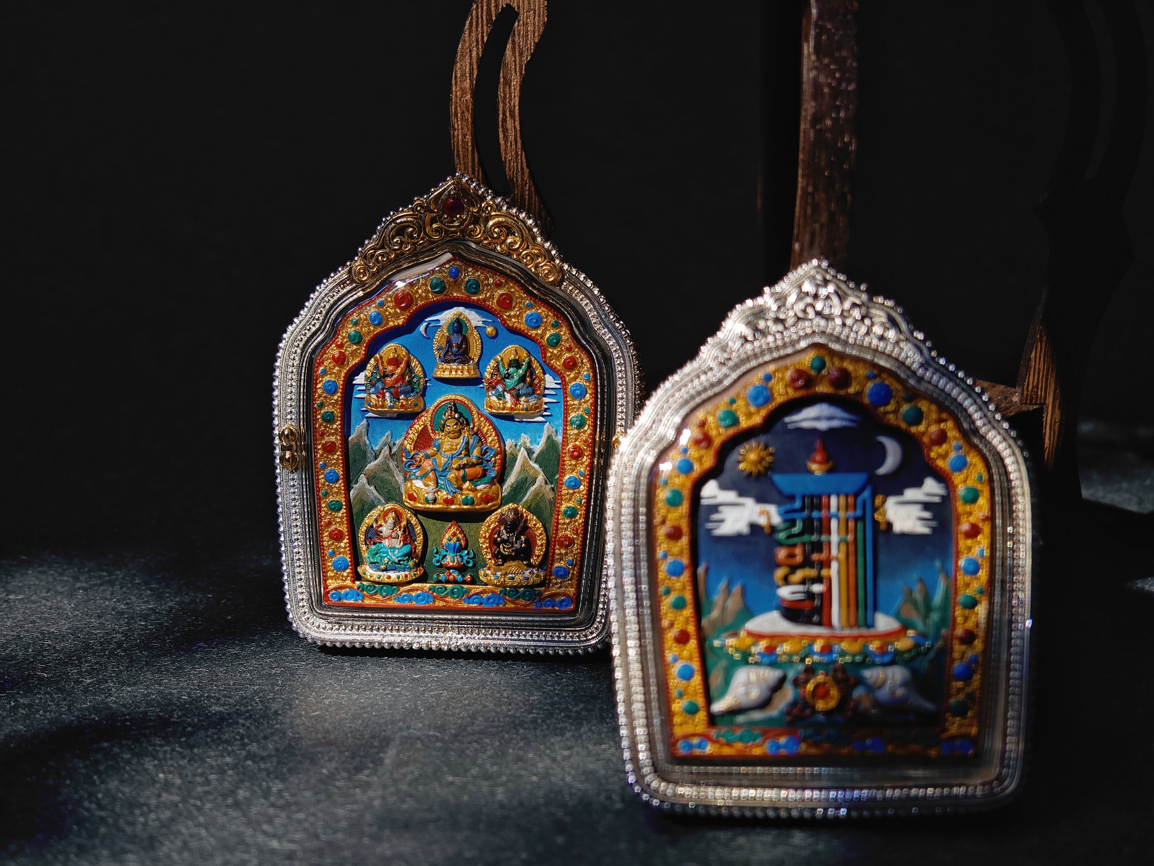Five Jambhalas Tsa Tsa Pendant — Yellow Jambhala & Tenfold Powerful Symbol